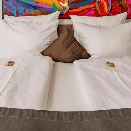 Western Otel