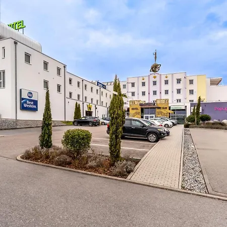 Western Hotel 3*